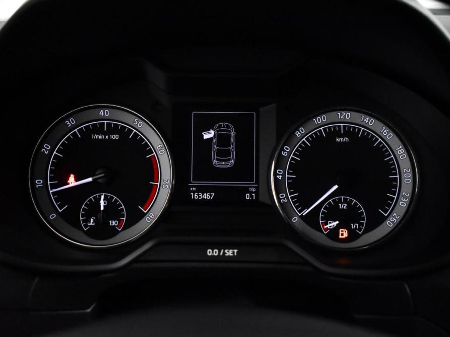 Skoda Octavia III (A7) Рестайлинг Санкт-Петербург  - изображение 19