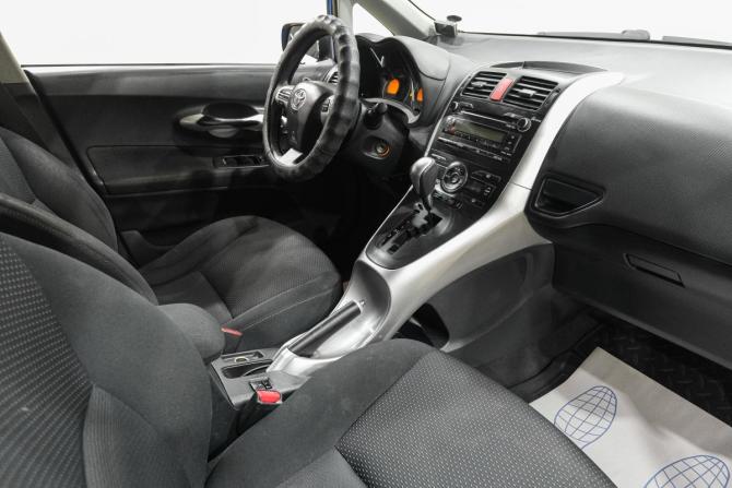 Toyota Auris I Рестайлинг с пробегом 2012 года, цена 1 049 000 рублей, 148400 км, хэтчбек, Автокод Объявления