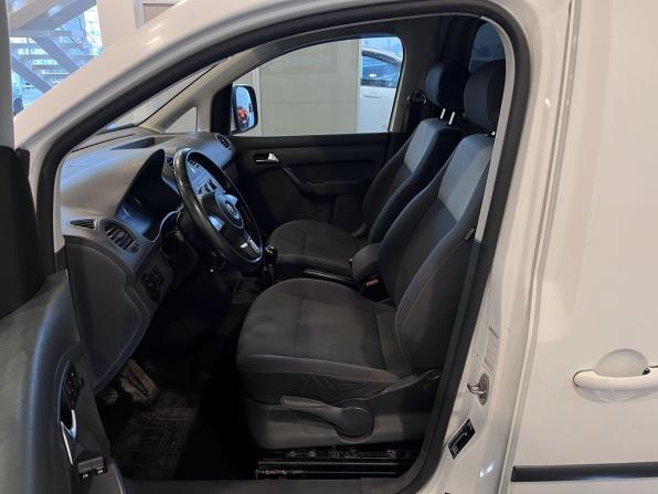 Volkswagen Caddy III Рестайлинг с пробегом 2012 года, цена 750 000 рублей, 265672 км, компактвэн, Автокод Объявления