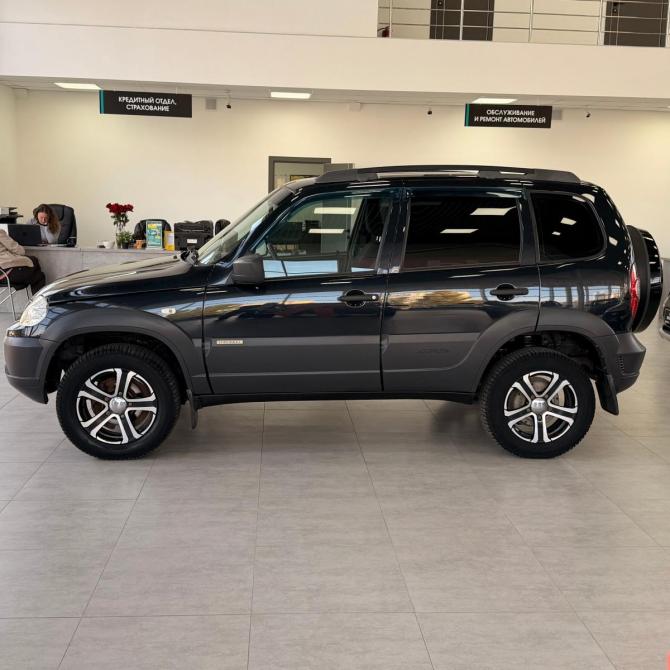 Chevrolet Niva I Рестайлинг Нижнекамск  - изображение 8