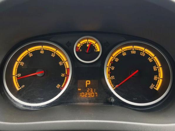 Opel Corsa D Рестайлинг II с пробегом 2011 года, цена 560 000 рублей, 102907 км, хэтчбек, Автокод Объявления