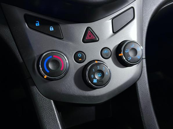 Chevrolet Aveo II с пробегом 2014 года, цена 690 000 рублей, 81608 км, седан, Автокод Объявления