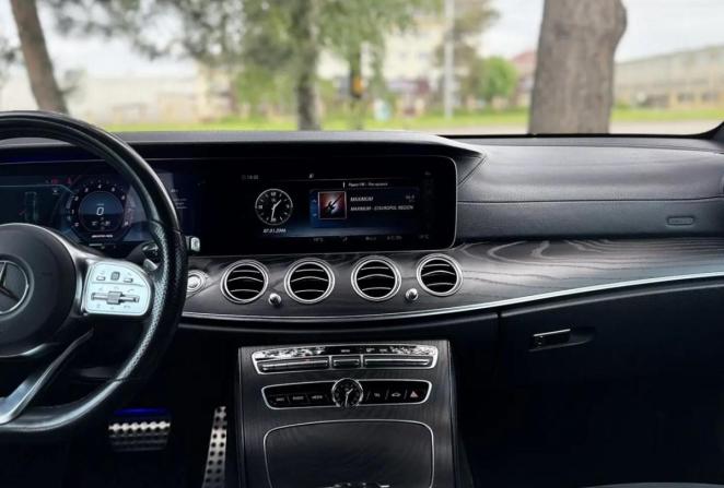 Mercedes-Benz E-Класс V (W213 S213 C238) с пробегом 2018 года, цена 3 060 000 рублей, 162436 км, седан, Автокод Объявления