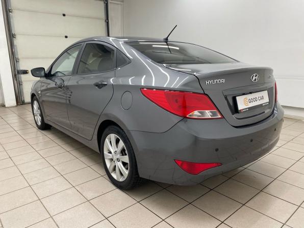 Hyundai Solaris I Рестайлинг с пробегом 2015 года, цена 1 199 000 рублей, 98019 км, седан, Автокод Объявления