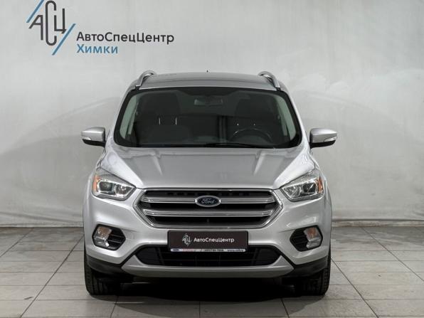 Ford Kuga II Рестайлинг с пробегом 2017 года, цена 1 799 800 рублей, 77000 км, внедорожник, Автокод Объявления