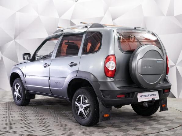 Chevrolet Niva I Рестайлинг с пробегом 2013 года, цена 550 000 рублей, 108000 км, внедорожник, Автокод Объявления