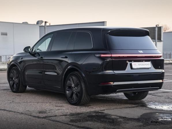 Li Auto (Lixiang) L9 I с пробегом 2023 года, цена 6 730 000 рублей, 37830 км, внедорожник, Автокод Объявления