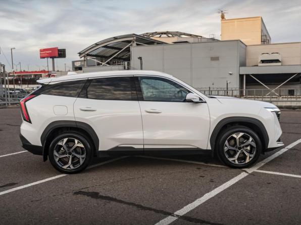 Geely Atlas II с пробегом 2024 года, цена 2 998 000 рублей, 34510 км, внедорожник, Автокод Объявления