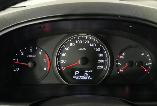 Hyundai H-1 II Рестайлинг 2 с пробегом 2018 года, цена 2 550 000 рублей, 200529 км, минивэн, Автокод Объявления