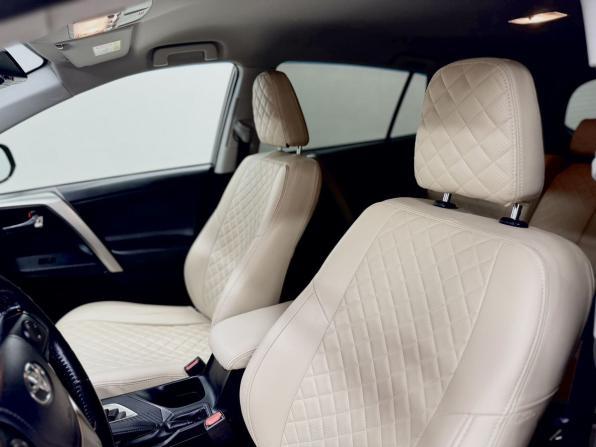 Toyota RAV4 IV (XA40) с пробегом 2015 года, цена 2 058 000 рублей, 126845 км, внедорожник, Автокод Объявления
