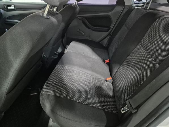 Ford Focus II Рестайлинг с пробегом 2010 года, цена 683 000 рублей, 215600 км, седан, Автокод Объявления
