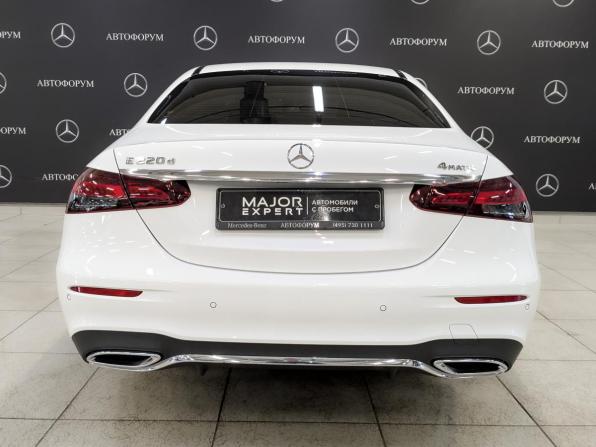 Mercedes-Benz E-Класс V (W213 S213 C238) Рестайлинг с пробегом 2022 года, цена 5 745 000 рублей, 27845 км, седан, Автокод Объявления