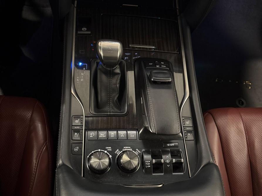 Lexus LX III Рестайлинг 2 Омск  - изображение 17