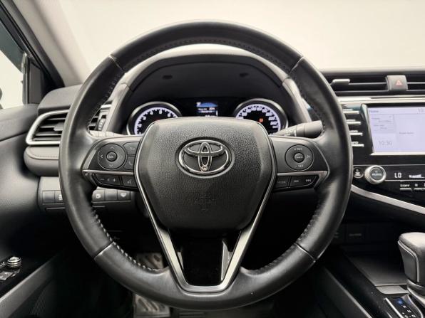 Toyota Camry VIII (XV70) с пробегом 2018 года, цена 2 065 000 рублей, 92940 км, седан, Автокод Объявления