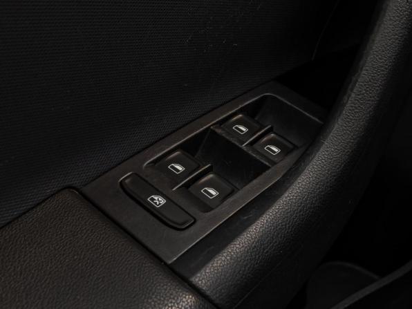 Skoda Rapid I с пробегом 2014 года, цена 1 170 000 рублей, 149323 км, лифтбек, Автокод Объявления