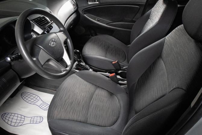 Hyundai Solaris I Рестайлинг с пробегом 2015 года, цена 949 000 рублей, 130102 км, седан, Автокод Объявления