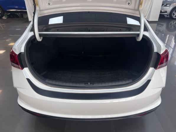 Hyundai Solaris II с пробегом 2020 года, цена 1 445 000 рублей, 60768 км, седан, Автокод Объявления