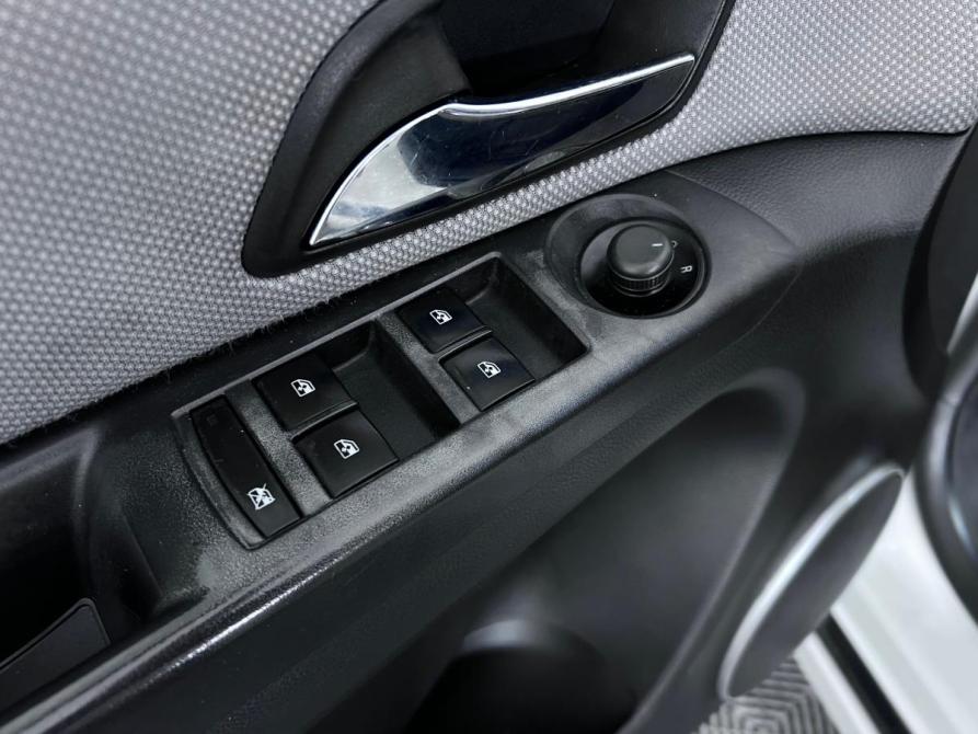 Chevrolet Cruze I Ростов-на-Дону  - изображение 19