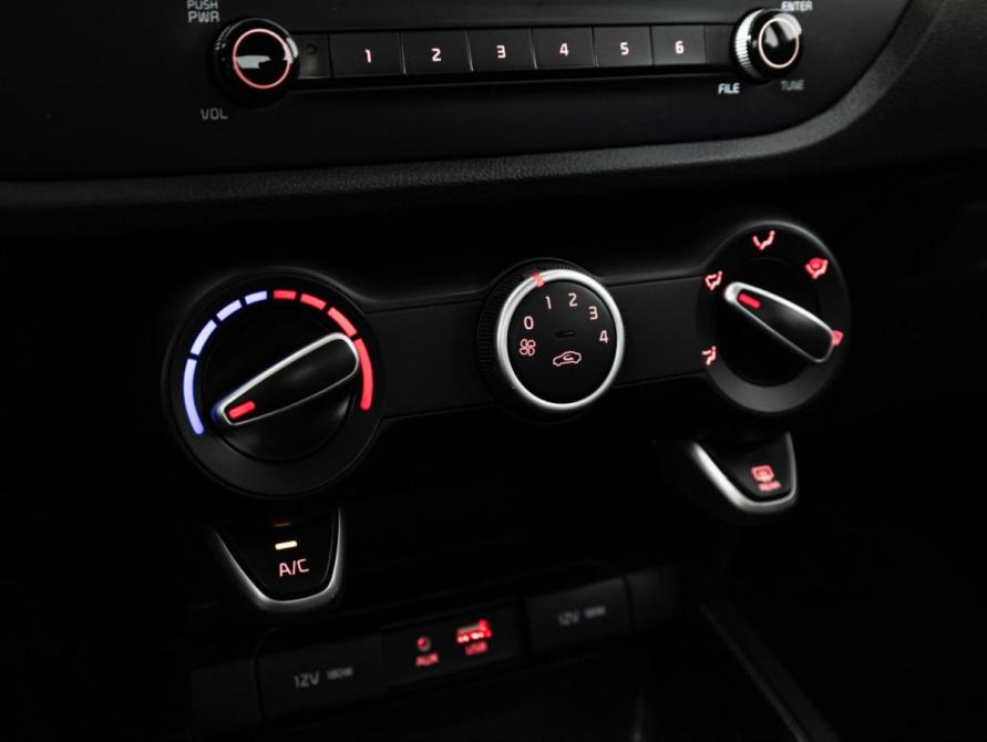 Kia Rio IV Санкт-Петербург  - изображение 15