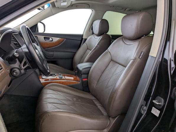 Infiniti QX70 с пробегом 2015 года, цена 2 900 000 рублей, 96495 км, внедорожник, Автокод Объявления
