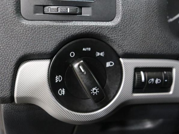 Skoda Octavia II (A5) Рестайлинг с пробегом 2012 года, цена 849 000 рублей, 270604 км, лифтбек, Автокод Объявления