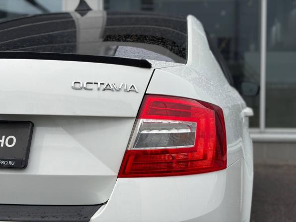 Skoda Octavia III (A7) с пробегом 2016 года, цена 885 000 рублей, 191584 км, лифтбек, Автокод Объявления