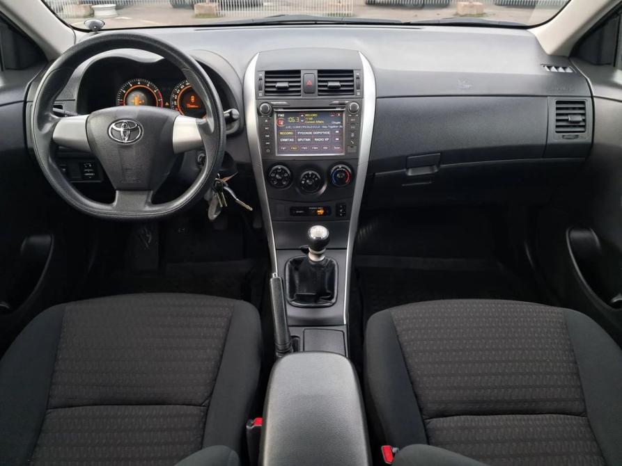 Toyota Corolla X (E140 E150) Рестайлинг Санкт-Петербург  - изображение 8