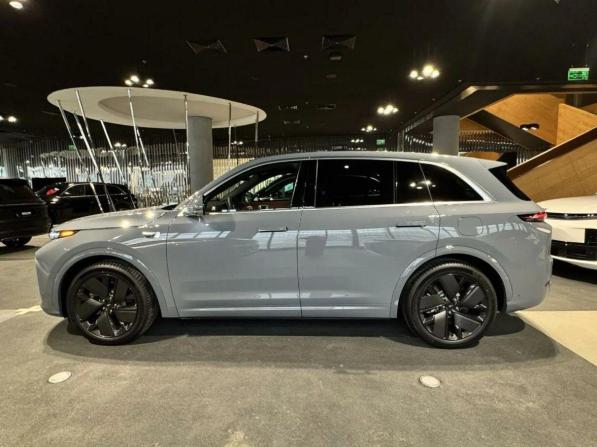 Новый Li Auto (Lixiang) L7 I Рестайлинг 2025 года, цена 10 855 000 рублей, внедорожник, Автокод Объявления