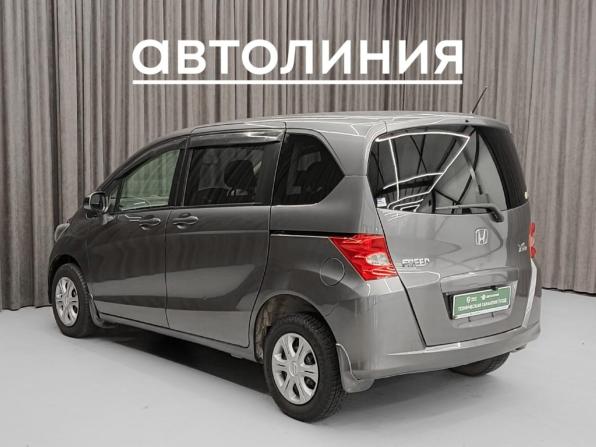 Honda Freed I с пробегом 2010 года, цена 950 000 рублей, 190000 км, компактвэн, Автокод Объявления