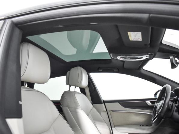 Audi A7 II (4K) с пробегом 2018 года, цена 4 754 466 рублей, 99101 км, лифтбек, Автокод Объявления