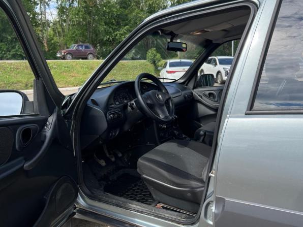 Chevrolet Niva I Рестайлинг с пробегом 2011 года, цена 570 000 рублей, 113000 км, внедорожник, Автокод Объявления