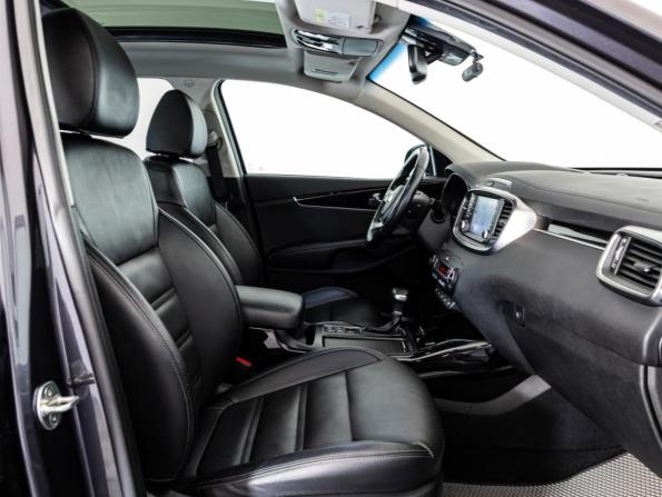 Kia Sorento III Prime Рестайлинг с пробегом 2018 года, цена 3 199 000 рублей, 82659 км, внедорожник, Автокод Объявления