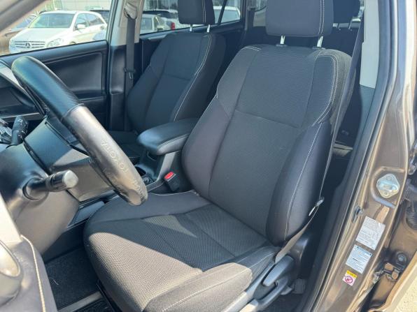 Toyota RAV4 IV (XA40) Рестайлинг с пробегом 2017 года, цена 1 869 000 рублей, 228343 км, внедорожник, Автокод Объявления