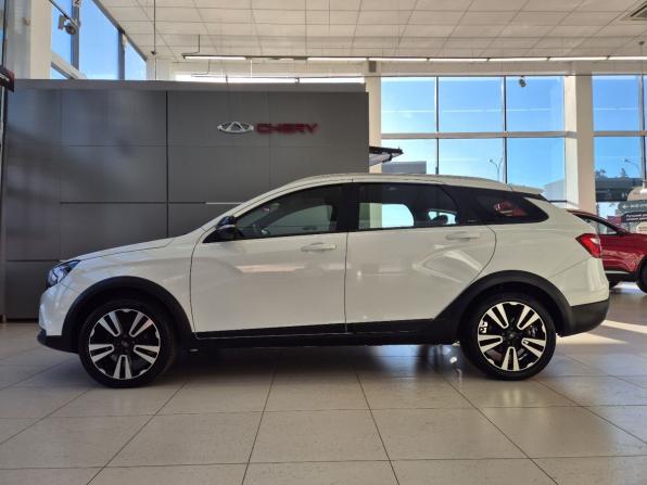 Lada (ВАЗ) Vesta I с пробегом 2021 года, цена 1 349 000 рублей, 40014 км, универсал, Автокод Объявления