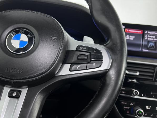 BMW 5 серии VII (G30/G31/G38) с пробегом 2018 года, цена 2 700 000 рублей, 174000 км, седан, Автокод Объявления