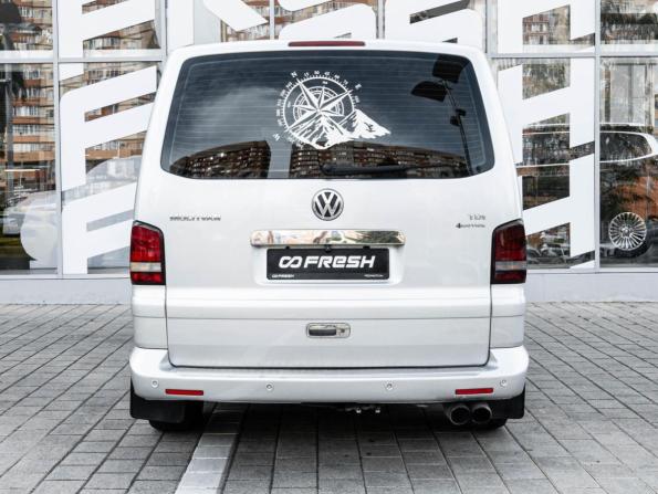 Volkswagen Multivan T5 с пробегом 2006 года, цена 1 788 555 рублей, 203729 км, минивэн, Автокод Объявления