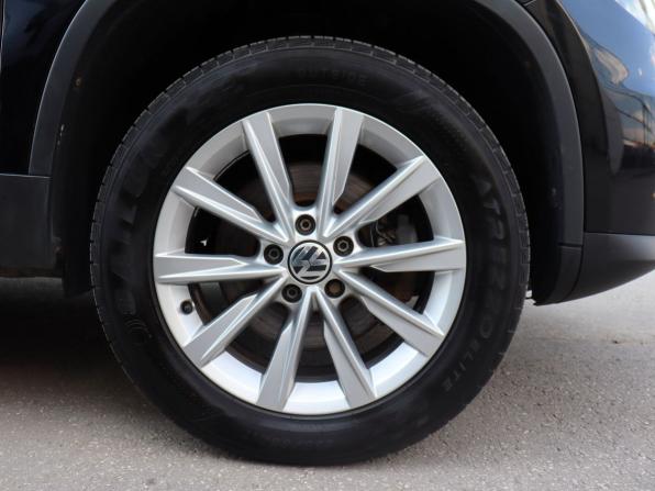 Volkswagen Tiguan I Рестайлинг с пробегом 2014 года, цена 1 260 000 рублей, 218750 км, внедорожник, Автокод Объявления