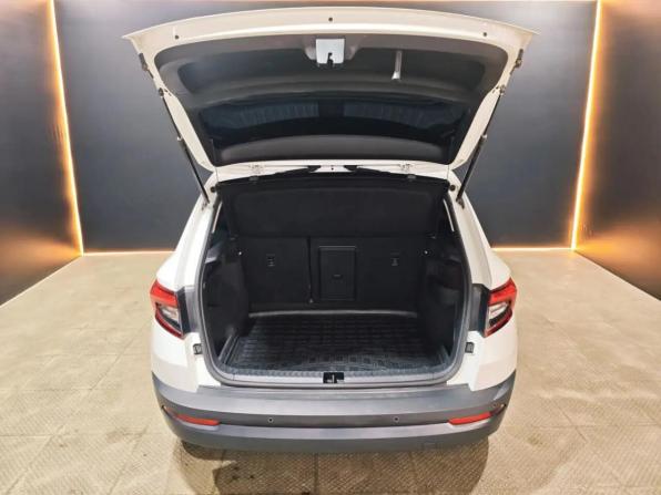 Skoda Karoq I с пробегом 2020 года, цена 2 475 000 рублей, 92878 км, внедорожник, Автокод Объявления