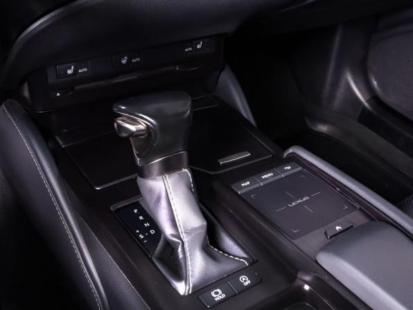 Lexus ES VII с пробегом 2020 года, цена 4 150 000 рублей, 112093 км, седан, Автокод Объявления