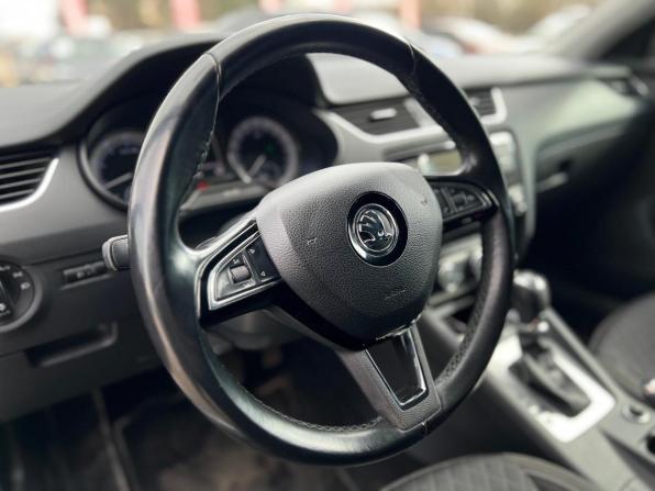 Skoda Octavia III (A7) с пробегом 2016 года, цена 1 400 000 рублей, 185000 км, лифтбек, Автокод Объявления