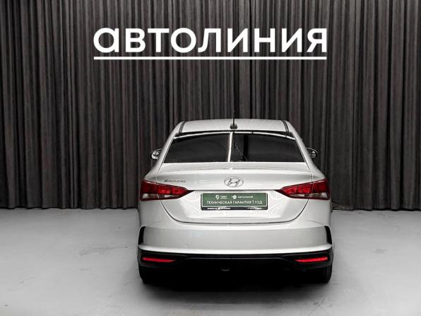 Hyundai Solaris II Рестайлинг с пробегом 2021 года, цена 1 390 000 рублей, 78000 км, седан, Автокод Объявления
