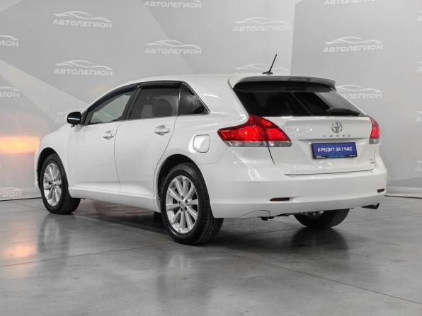 Toyota Venza I с пробегом 2010 года, цена 1 748 000 рублей, 141000 км, внедорожник, Автокод Объявления
