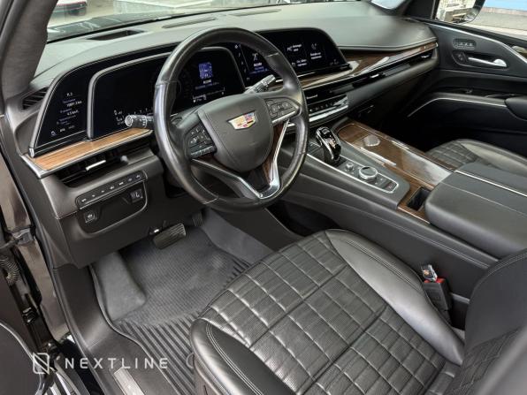 Cadillac Escalade V с пробегом 2023 года, цена 19 990 000 рублей, 47000 км, внедорожник, Автокод Объявления