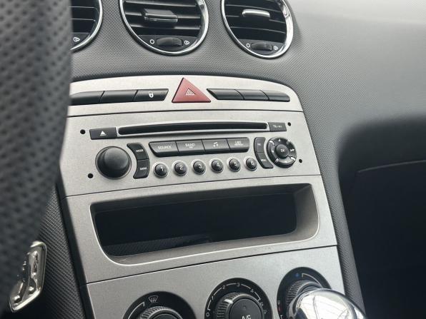 Peugeot 308 I Рестайлинг с пробегом 2012 года, цена 630 000 рублей, 142578 км, хэтчбек, Автокод Объявления