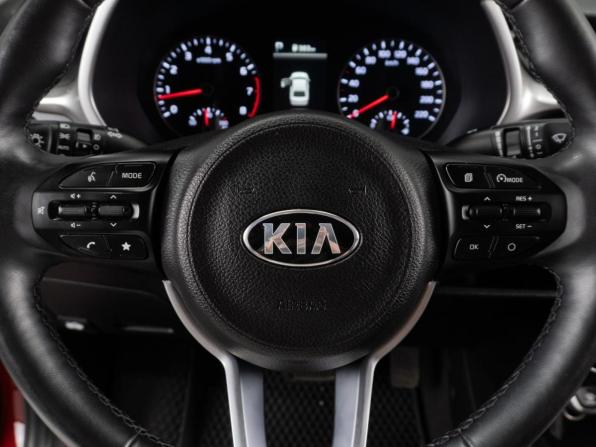 Kia Rio IV Рестайлинг с пробегом 2021 года, цена 1 799 000 рублей, 46019 км, седан, Автокод Объявления