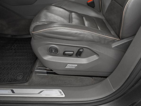 Volkswagen Touareg III с пробегом 2020 года, цена 4 200 000 рублей, 151593 км, внедорожник, Автокод Объявления