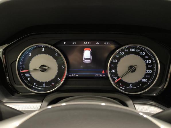 Volkswagen Touareg III с пробегом 2018 года, цена 4 550 000 рублей, 103755 км, внедорожник, Автокод Объявления