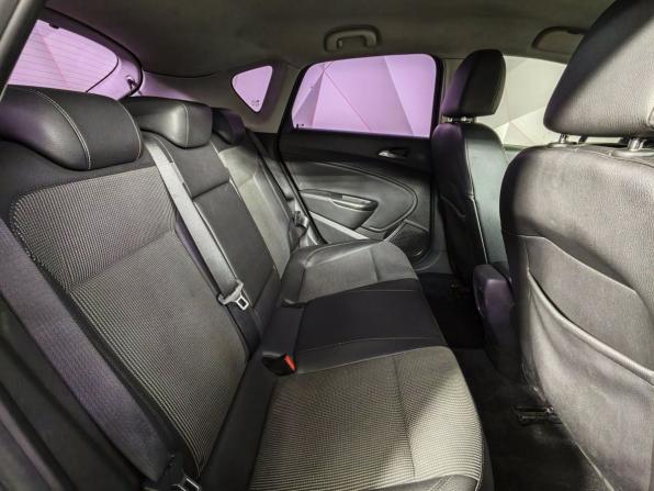 Opel Astra J с пробегом 2010 года, цена 471 000 рублей, 215806 км, хэтчбек, Автокод Объявления