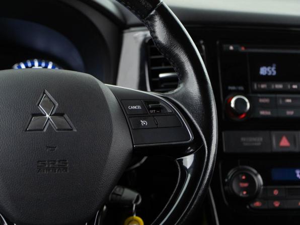 Mitsubishi Outlander III Рестайлинг 2 с пробегом 2016 года, цена 1 829 050 рублей, 116212 км, внедорожник, Автокод Объявления