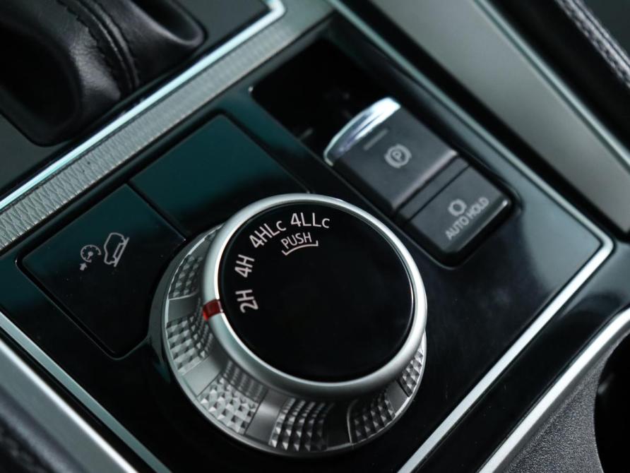 Mitsubishi Montero Sport III Рестайлинг Санкт-Петербург  - изображение 16